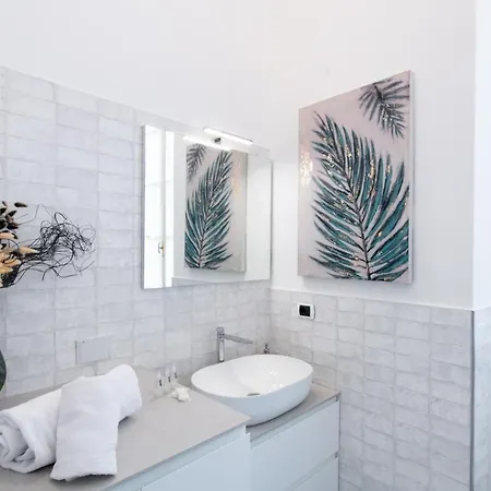 Casa Garibalda - Seafronf * راباللو